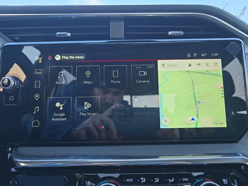 New 2026 GMC Sierra 3500 Denali w/ Technology Package image 28