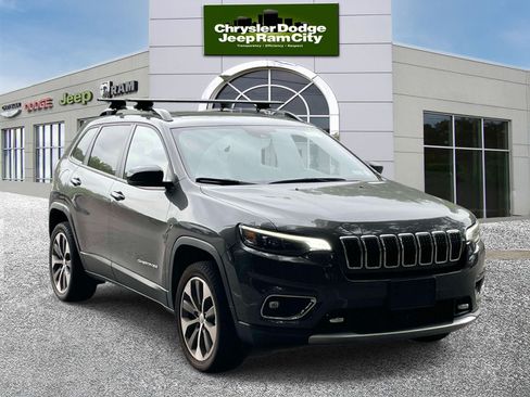 Used 2022 Jeep Cherokee Limited w/ Elite Package AWD/4WD image 4