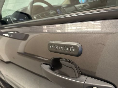 Used 2019 Ford Ranger XLT w/ Equipment Group 302A Luxury AWD/4WD image 44
