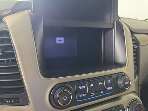 Used 2020 GMC Yukon Denali w/ Denali Premium Package AWD/4WD image 19