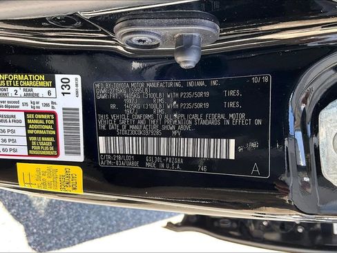 Used 2019 Toyota Sienna SE FWD image 17