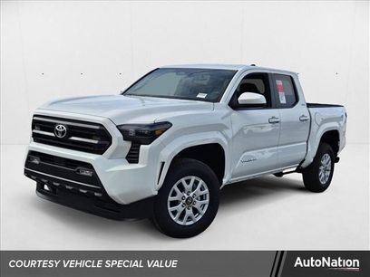 New 2024 Toyota Tacoma SR5
