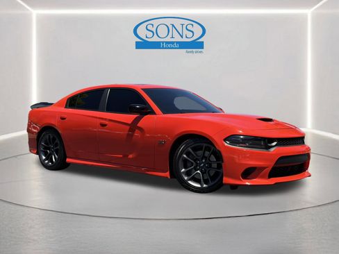 Used 2023 Dodge Charger Scat Pack w/ Plus Group RWD image 1