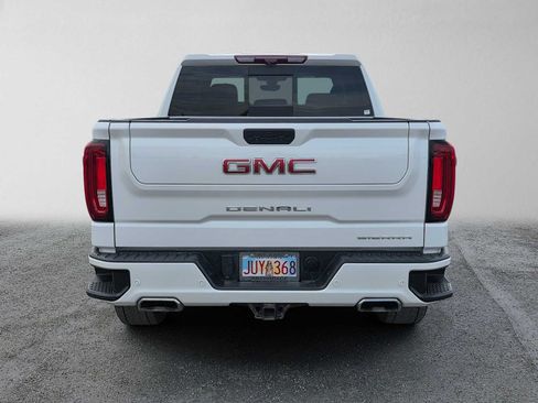 Certified 2022 GMC Sierra 1500 Denali w/ Denali Reserve Package AWD/4WD image 4