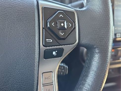 Used 2023 Toyota 4Runner Limited AWD/4WD image 27