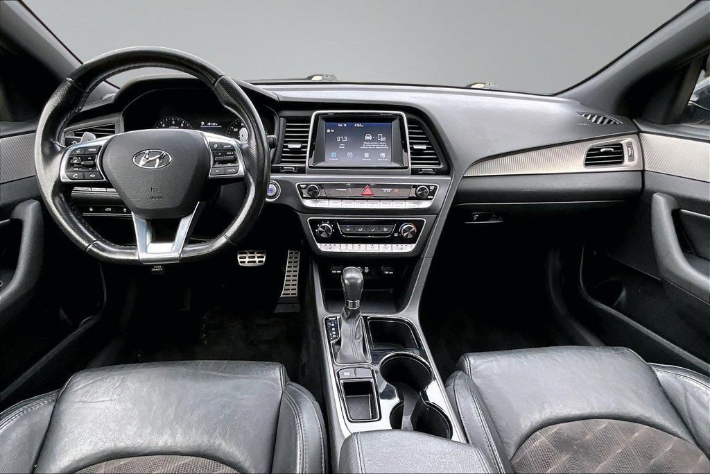 Used 2018 Hyundai Sonata Sport w/ Winter Weather Package FWD image 16