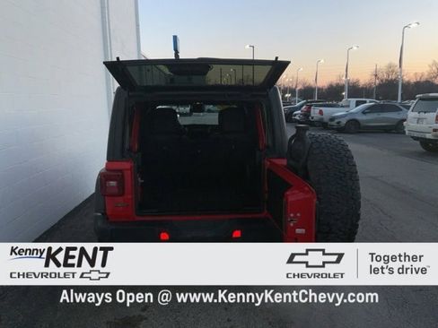 Used 2021 Jeep Wrangler Unlimited Rubicon image 8