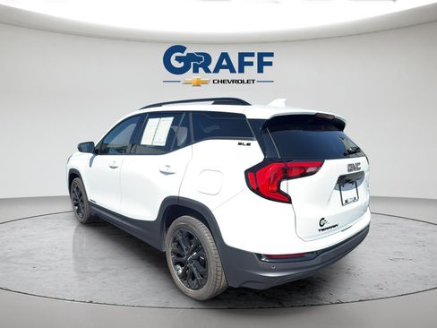 Used 2021 GMC Terrain SLE w/ Driver Convenience Package FWD image 5