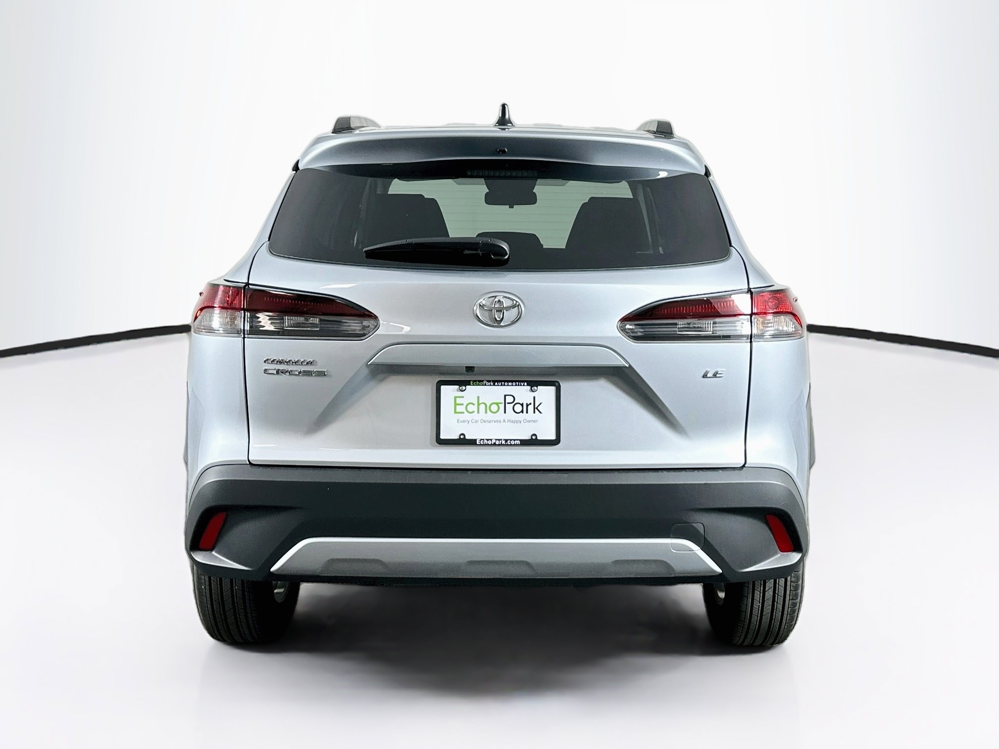 Used 2026 Toyota Corolla Cross LE FWD image 7
