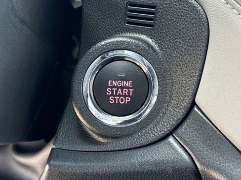 Certified 2025 Subaru Outback Premium image 24