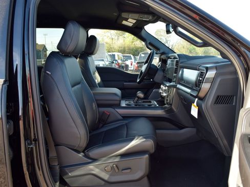 New 2026 Ford F150 Lariat w/ Equipment Group 501A Mid AWD/4WD image 23
