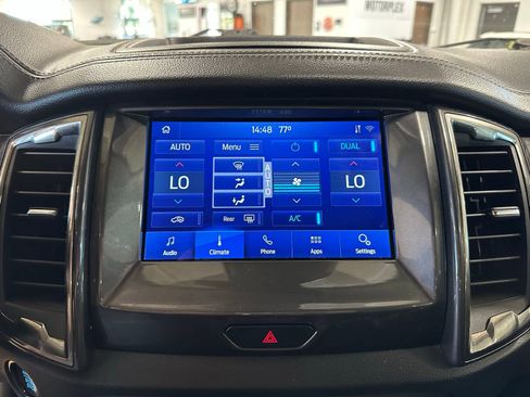 Used 2021 Ford Ranger Lariat w/ Trailer Tow Package image 28