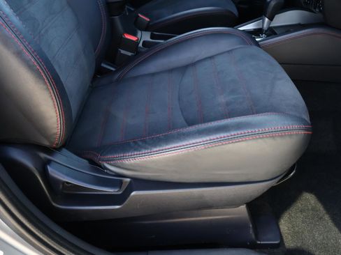 Used 2022 Mitsubishi Outlander Sport SE image 18