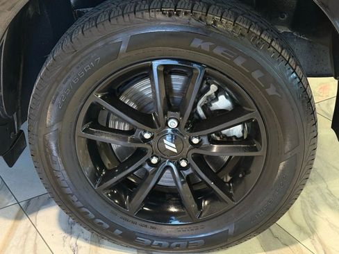 Used 2020 Dodge Journey SE w/ SE Popular Equipment Group image 31