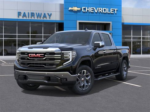 New 2026 GMC Sierra 1500 SLT image 6