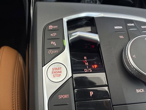 Certified 2024 BMW 230i Coupe w/ Convenience Package image 14