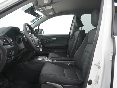 Used 2020 Honda Ridgeline Sport image 22
