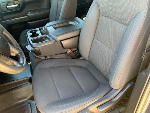 Used 2020 Chevrolet Silverado 1500 W/T w/ Trailering Package image 23