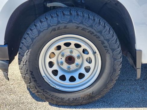 Used 2021 Chevrolet Silverado 1500 W/T w/ WT Value Package RWD image 8