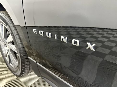 Used 2024 Chevrolet Equinox LT w/ LPO, Floor Liner Package FWD image 32