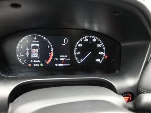 Certified 2024 Honda HR-V LX image 9