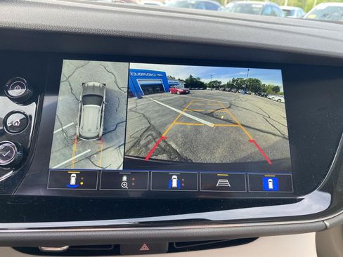 Used 2023 Buick Envision Avenir AWD/4WD image 28