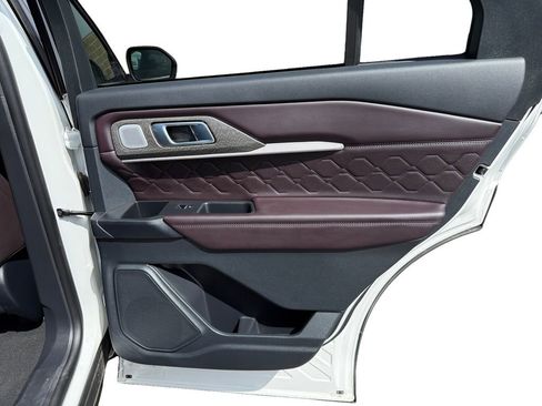 New 2026 Ford Explorer Platinum w/ LUX Leather Package image 47