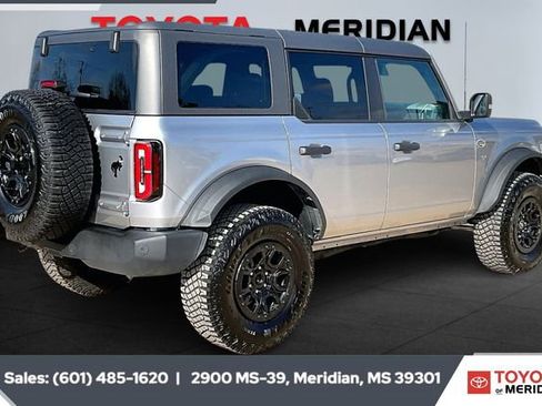 Used 2024 Ford Bronco Wildtrak image 10