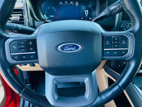 Used 2023 Ford F250 Lariat w/ Lariat Ultimate Package AWD/4WD image 11