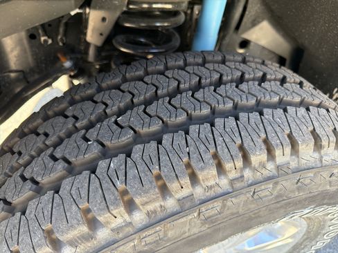 Certified 2025 RAM 2500 Big Horn AWD/4WD image 11