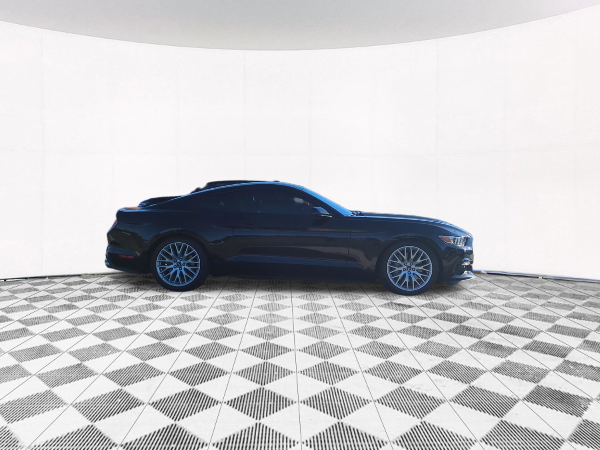 Used 2016 Ford Mustang GT Premium w/ Equipment Group 401A RWD image 14