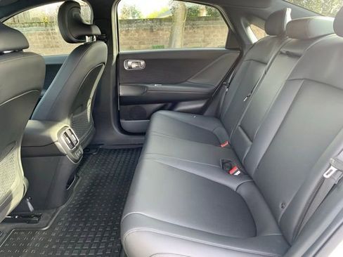 Certified 2024 Hyundai Ioniq 6 SEL image 12