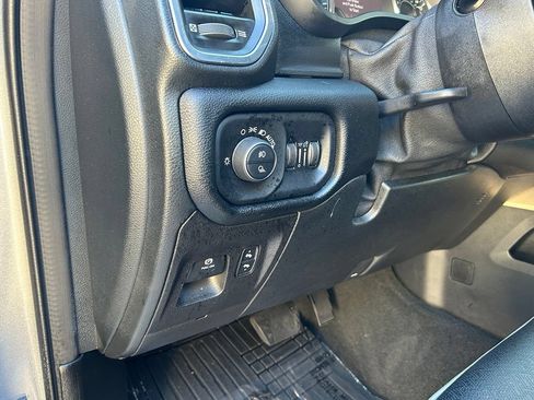 Used 2022 RAM 1500 Laramie RWD image 17