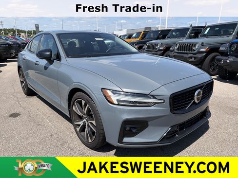 Used 2024 Volvo S60 B5 Plus AWD/4WD image 1