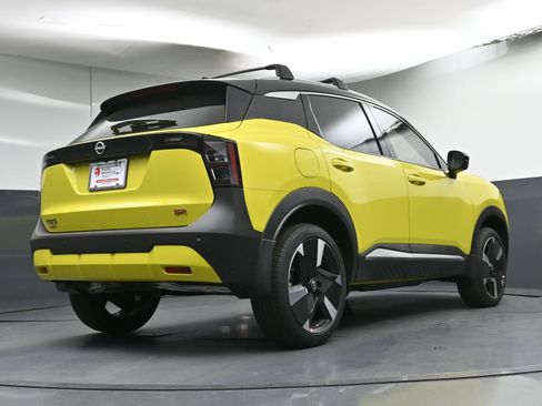 Used 2026 Nissan Kicks SR image 26