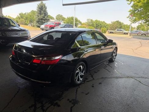 Used 2016 Honda Accord LX image 13
