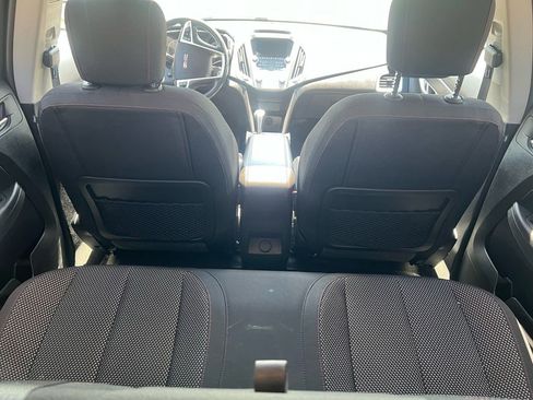Used 2015 GMC Terrain SLE w/ Safety Package AWD/4WD image 10