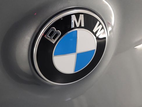 Used 2025 BMW X3 xDrive30i w/ Convenience Package image 23