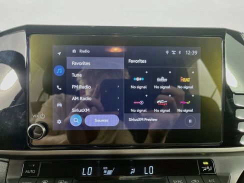 Used 2025 Toyota Camry LE w/ Convenience Package FWD image 19