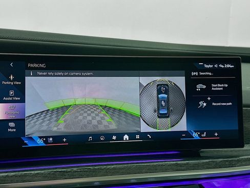 Used 2024 BMW 760i xDrive 760i xDrive image 18