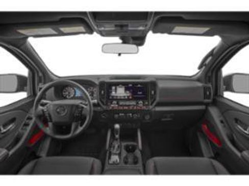 Used 2025 Nissan Frontier PRO-4X AWD/4WD image 3