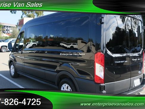 Used 2023 Ford Transit 350 XLT image 8