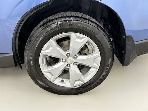 Used 2016 Subaru Forester 2.5i Premium w/ All-Weather Package image 24