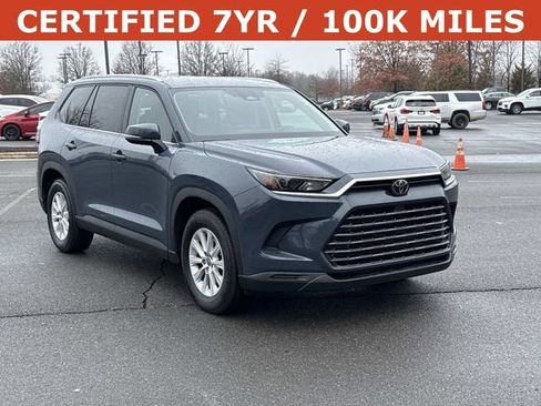 Used 2025 Toyota Grand Highlander AWD image 1