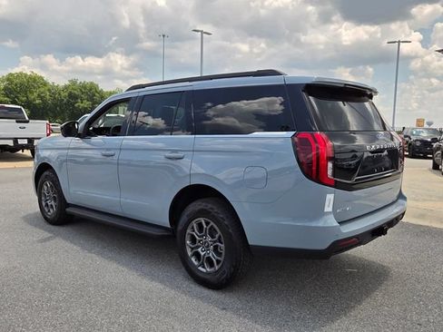 New 2026 Ford Expedition Active RWD image 9