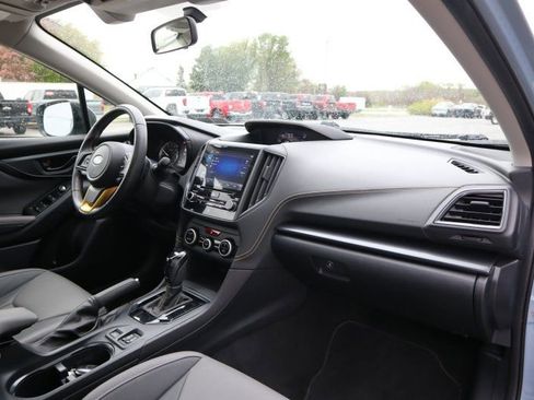 Used 2022 Subaru Crosstrek 2.5i Sport w/ Moonroof Package AWD/4WD image 22