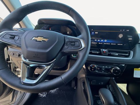 New 2026 Chevrolet TrailBlazer LT w/ Convenience Package AWD/4WD image 10