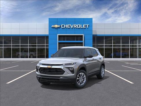 New 2026 Chevrolet TrailBlazer LS image 8