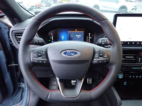 Certified 2023 Ford Escape ST-Line w/ Tech Pack #1 image 24