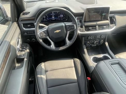 Used 2024 Chevrolet Tahoe Premier RWD image 13